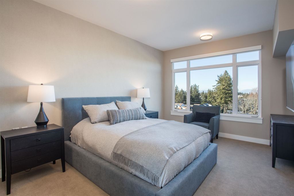 listing image 1105497229133551337