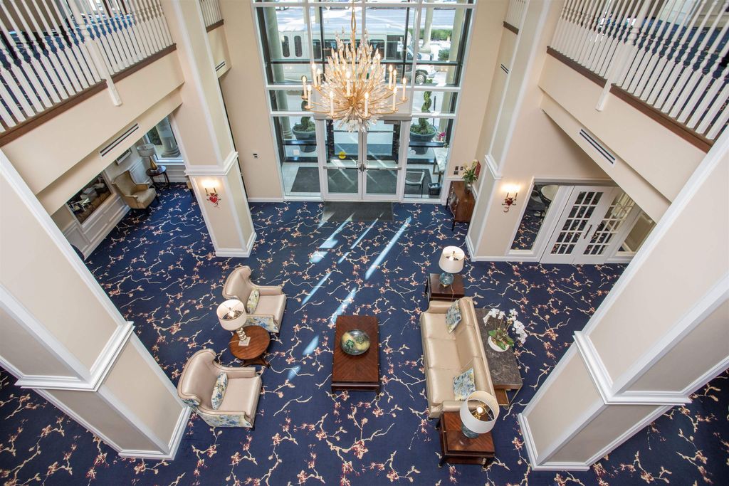 listing image 1109309876145322273
