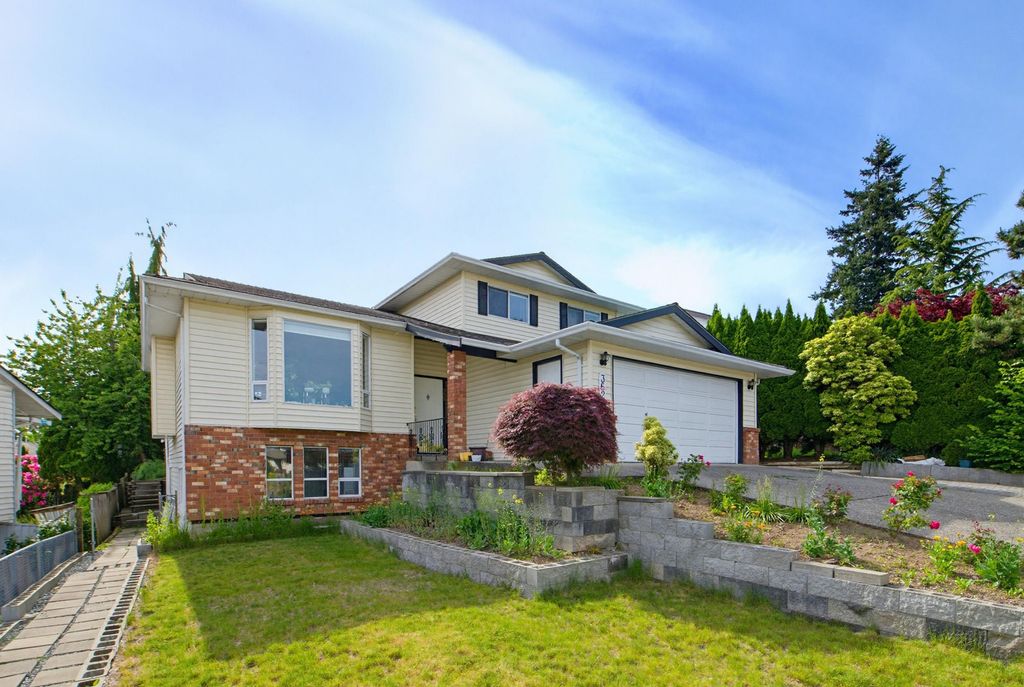 Photo of 3625 Nootka Street, Abbotsford, BC V2T 5A2 (MLS # R3128419)