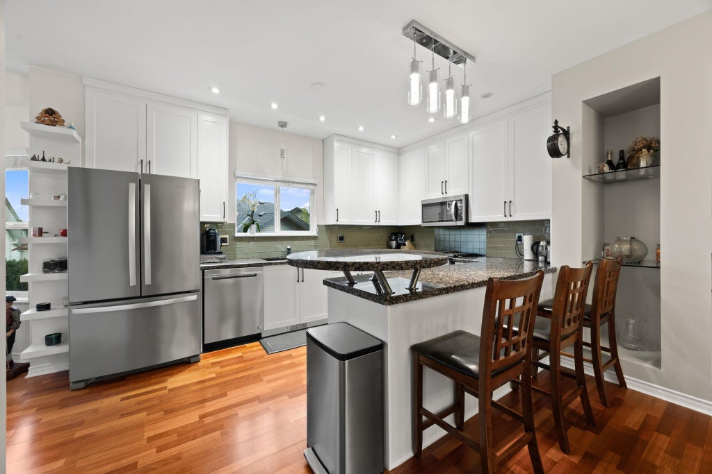 Photo of 20496 67 Avenue, Langley, BC V2Y 2X9 (MLS # R3165582)