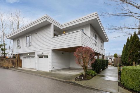 260 Ewen Avenue 202 New Westminster BC V3M 0J1