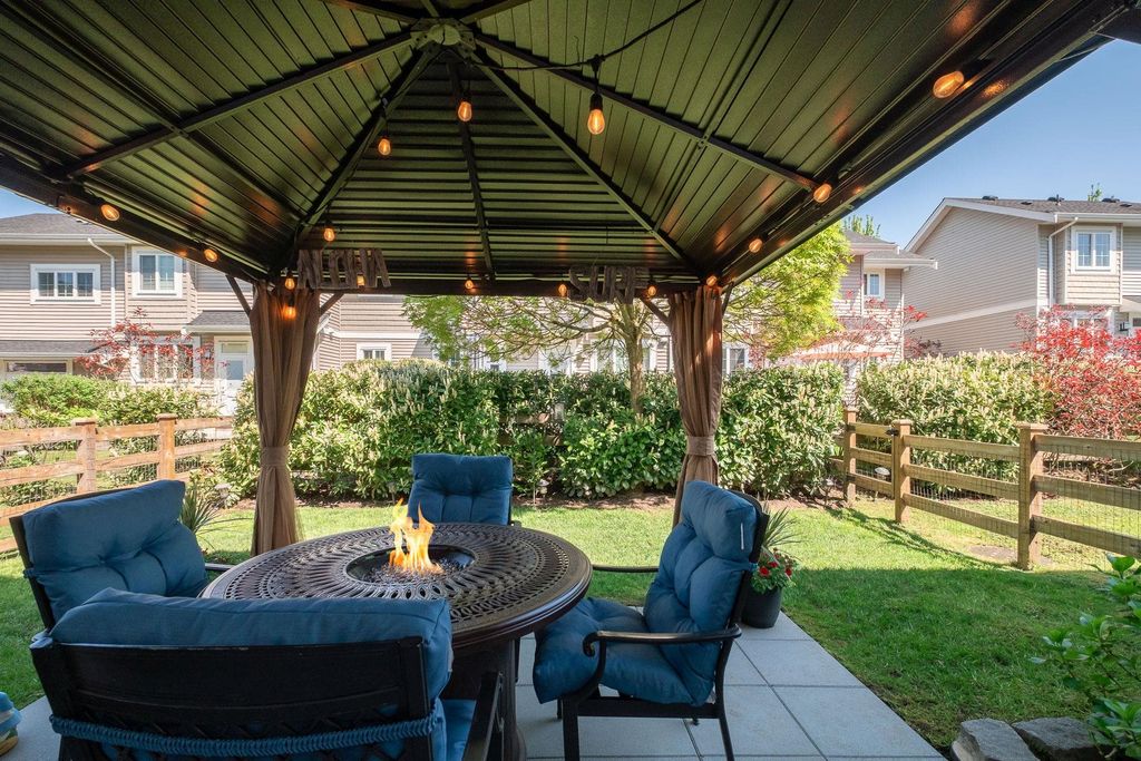 listing image 1102273423896340693