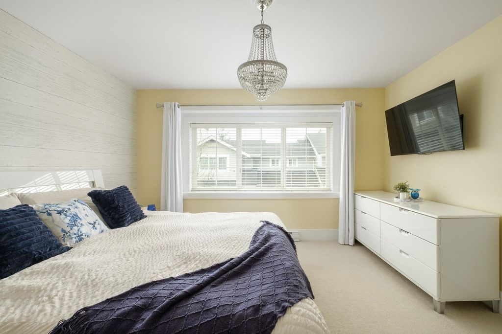 listing image 1106224330866621592
