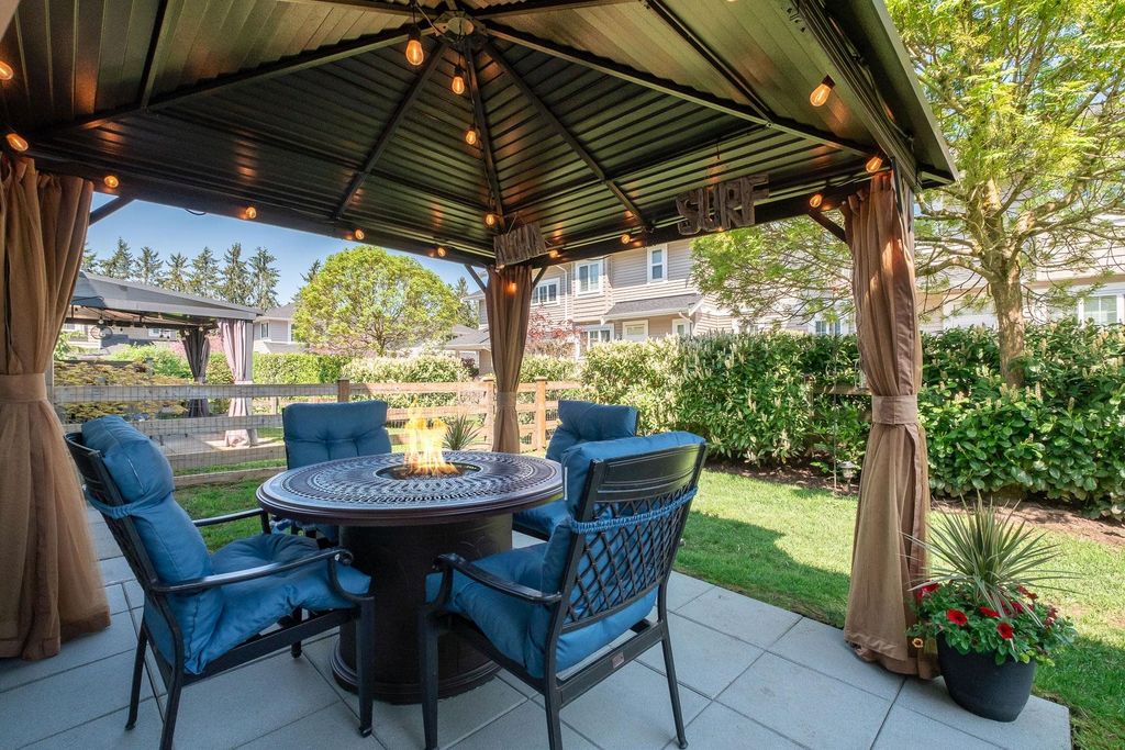 listing image 1103655437221447227