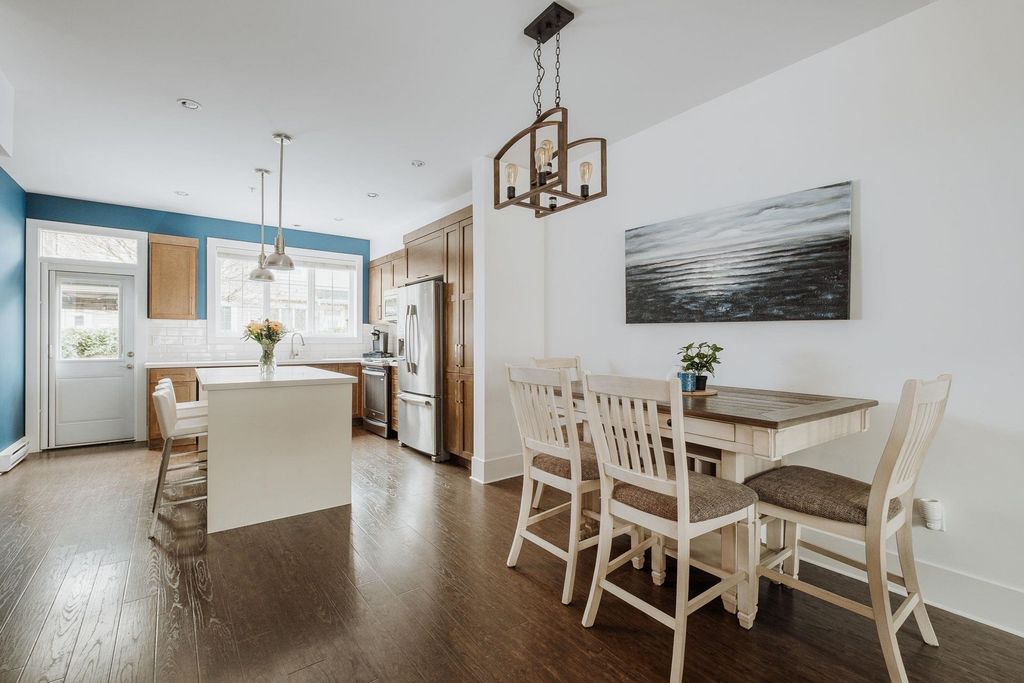 listing image 1109974519179422692