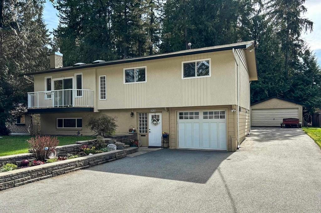 Photo of 19618 41a Avenue, Langley, BC V3A 2Z6 (MLS # R3123298)