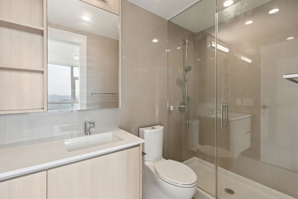 listing image 1105182044792419127