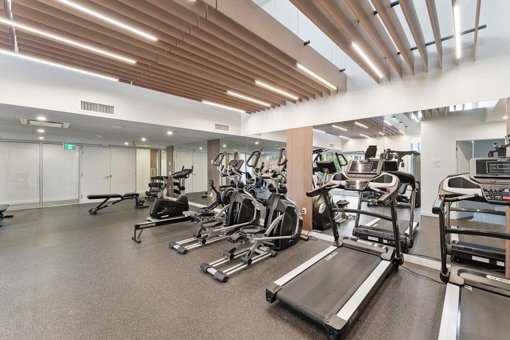 listing image 1109119722510202500