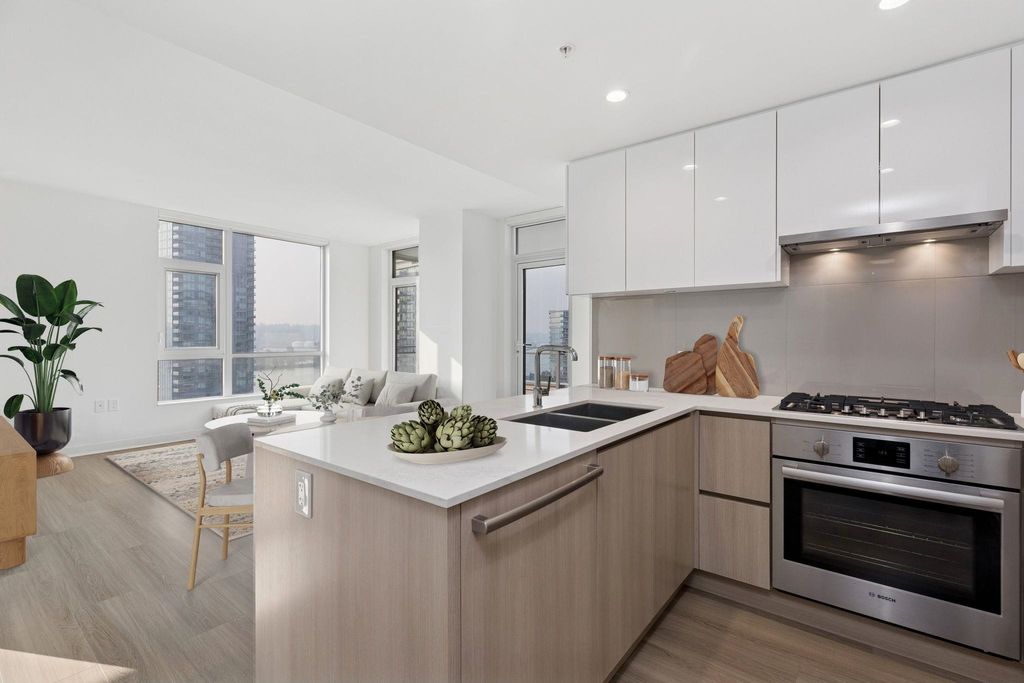 listing image 1106047084951404112