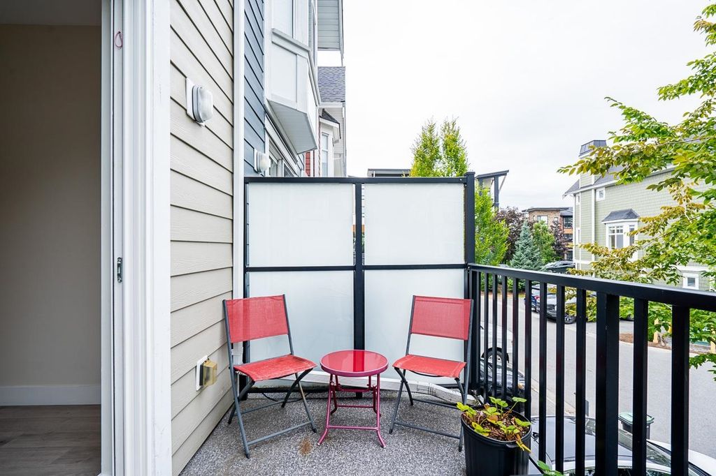 listing image 1107963574411772126