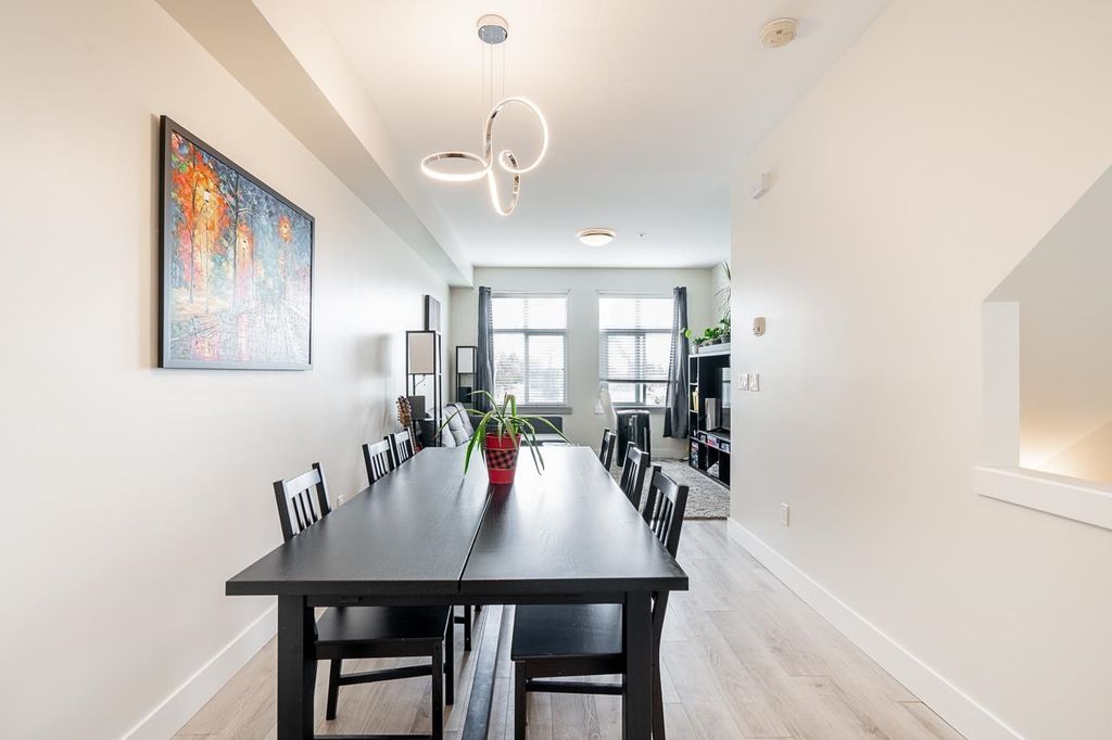 listing image 1107584928643103910