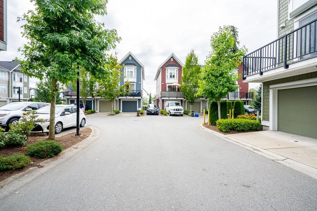 listing image 1109236528721458126