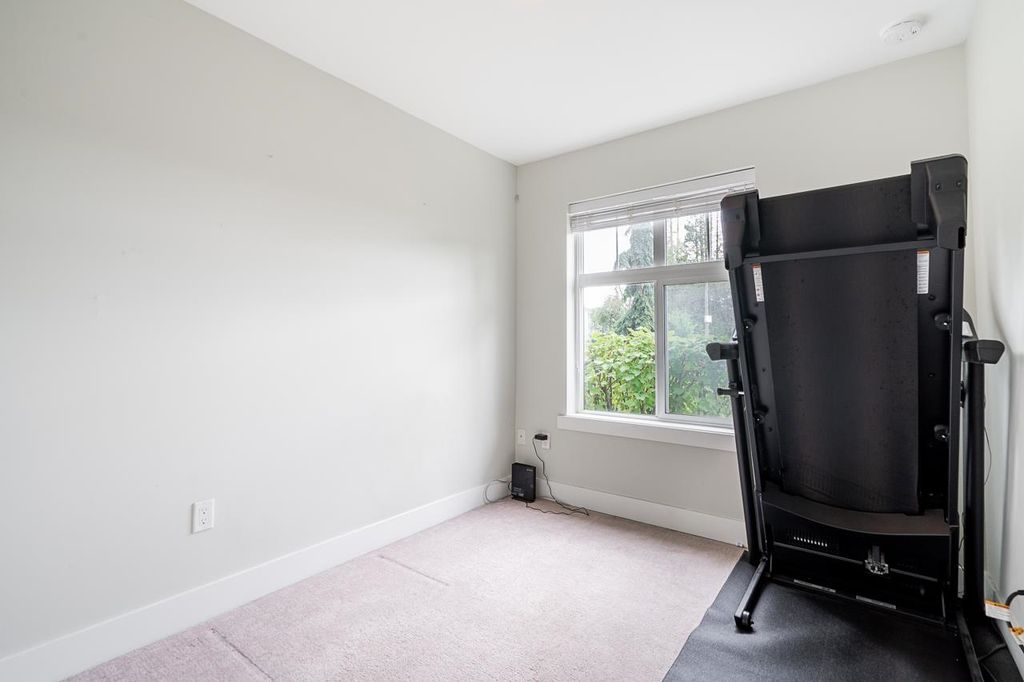 listing image 1105274148576066947