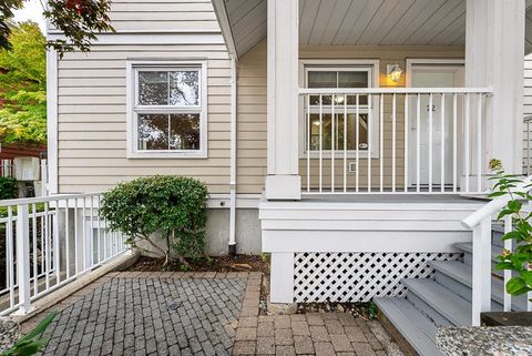 188 Sixth Street 22 New Westminster BC V3L 2Z9