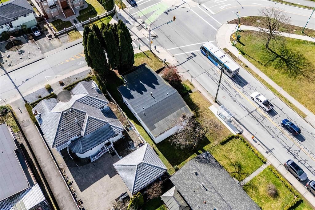 listing image 1109741392238364901