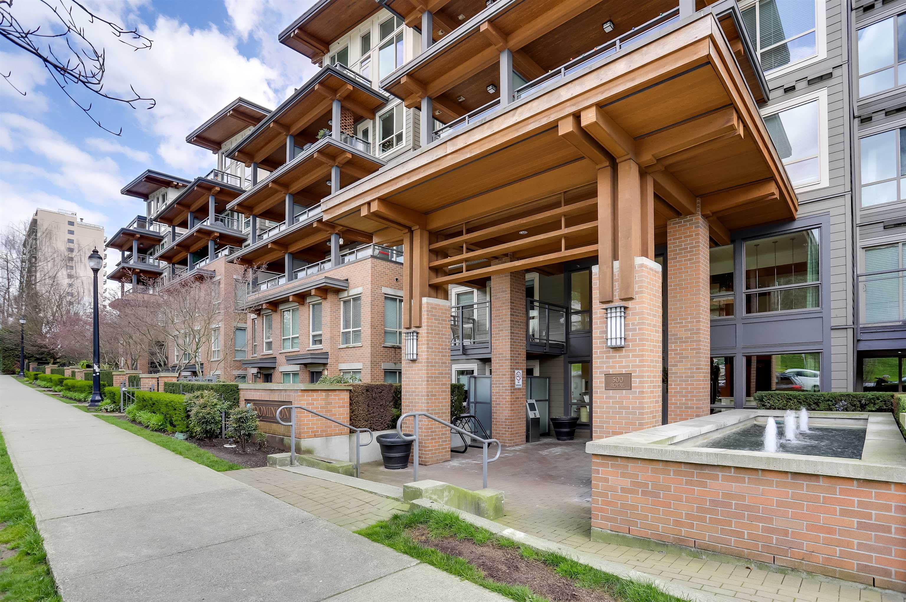 500 Royal Avenue 619