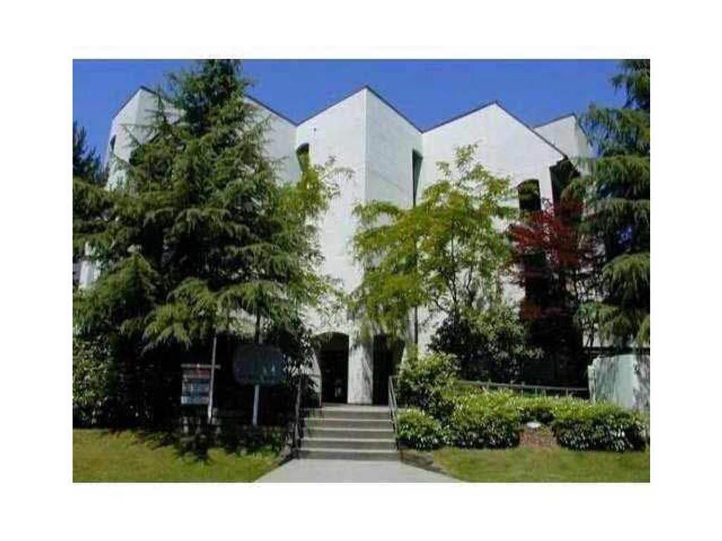 listing image 1102741162338936177