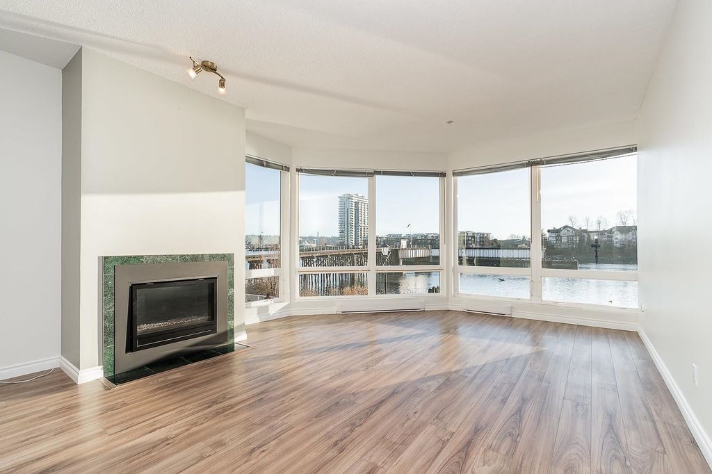 listing image 1101647308555110515