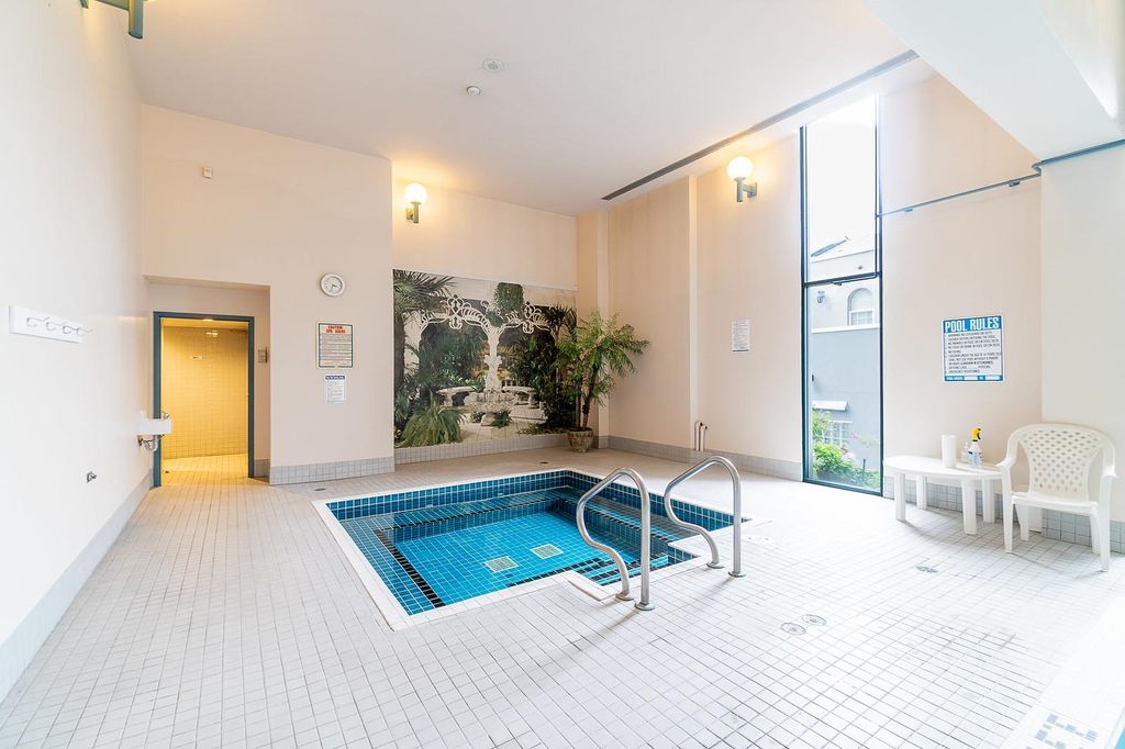 listing image 1104964418640424786