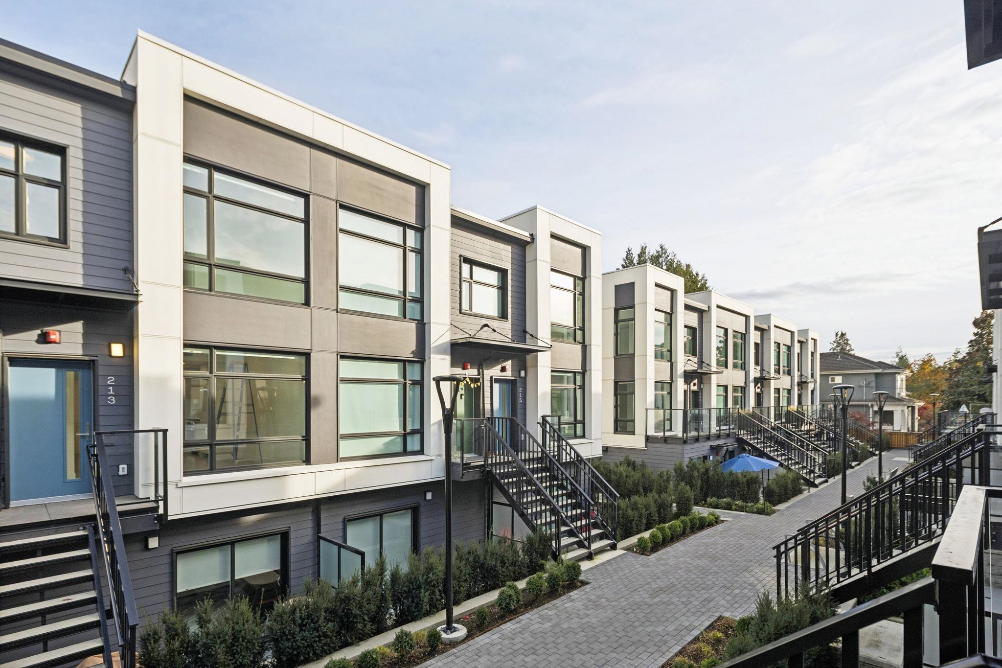 1010 W 47th Avenue 225