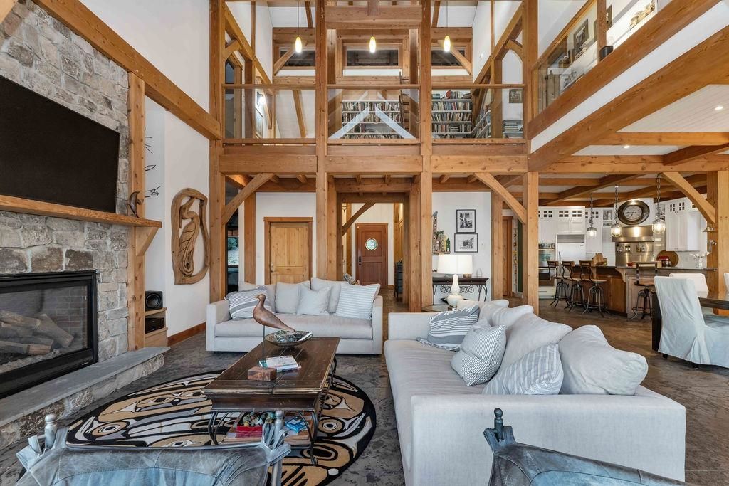 listing image 1108426184581576025