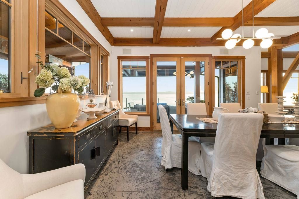 listing image 1109140537218363370