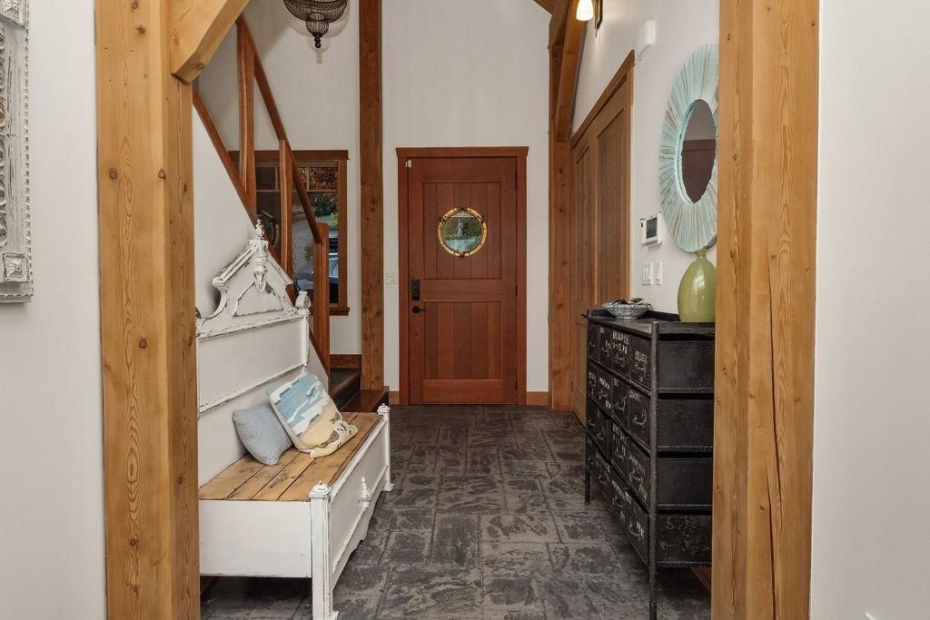 listing image 1105352135449616458