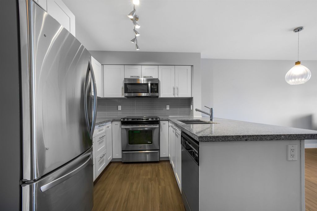 Photo of 12075 Edge Street #418, Maple Ridge, BC V2X 9E6 (MLS # R3131649)