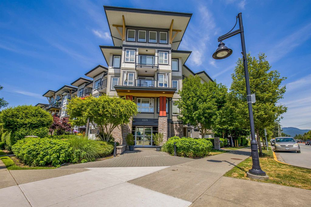 Photo of 12075 Edge Street #418, Maple Ridge, BC V2X 9E6 (MLS # R3131649)