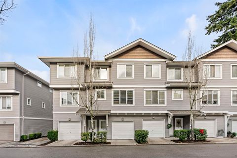 15155 62a Avenue 85 Surrey BC V3S 8A6