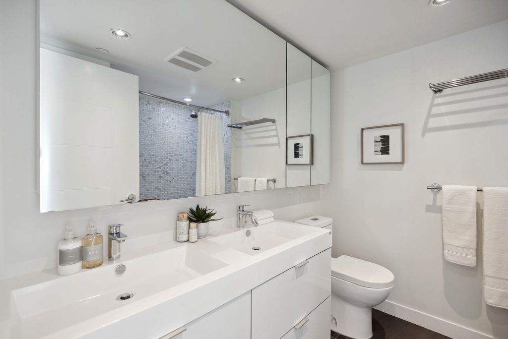 listing image 1100322848941466298