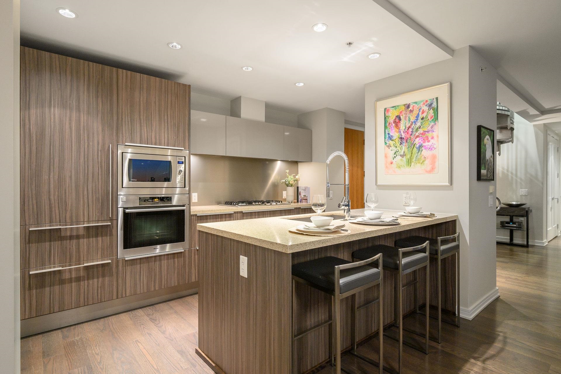 181 W 1st Avenue 1402