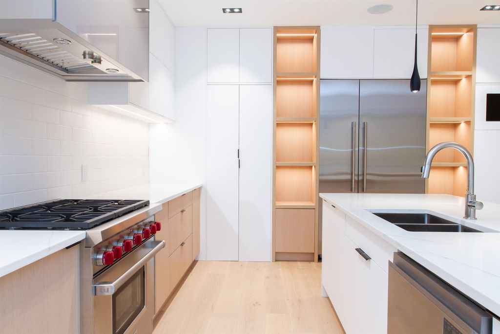 listing image 1108233595908832240