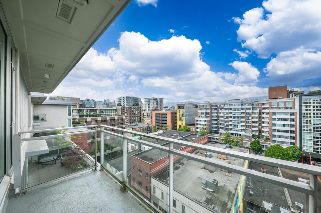 listing image 1108779176391440145