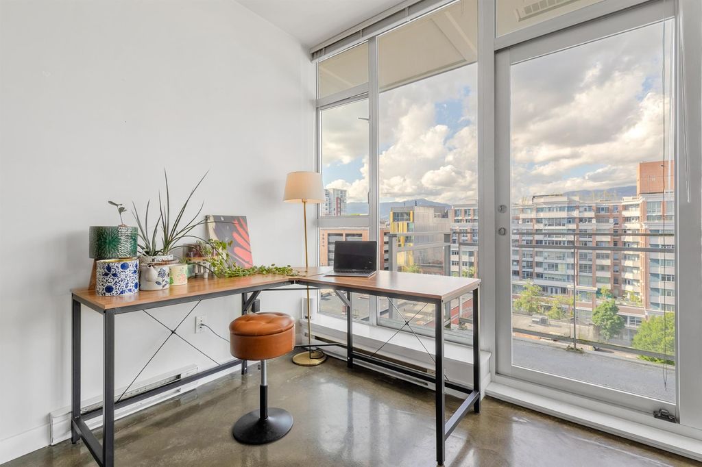 listing image 1106671792487311339