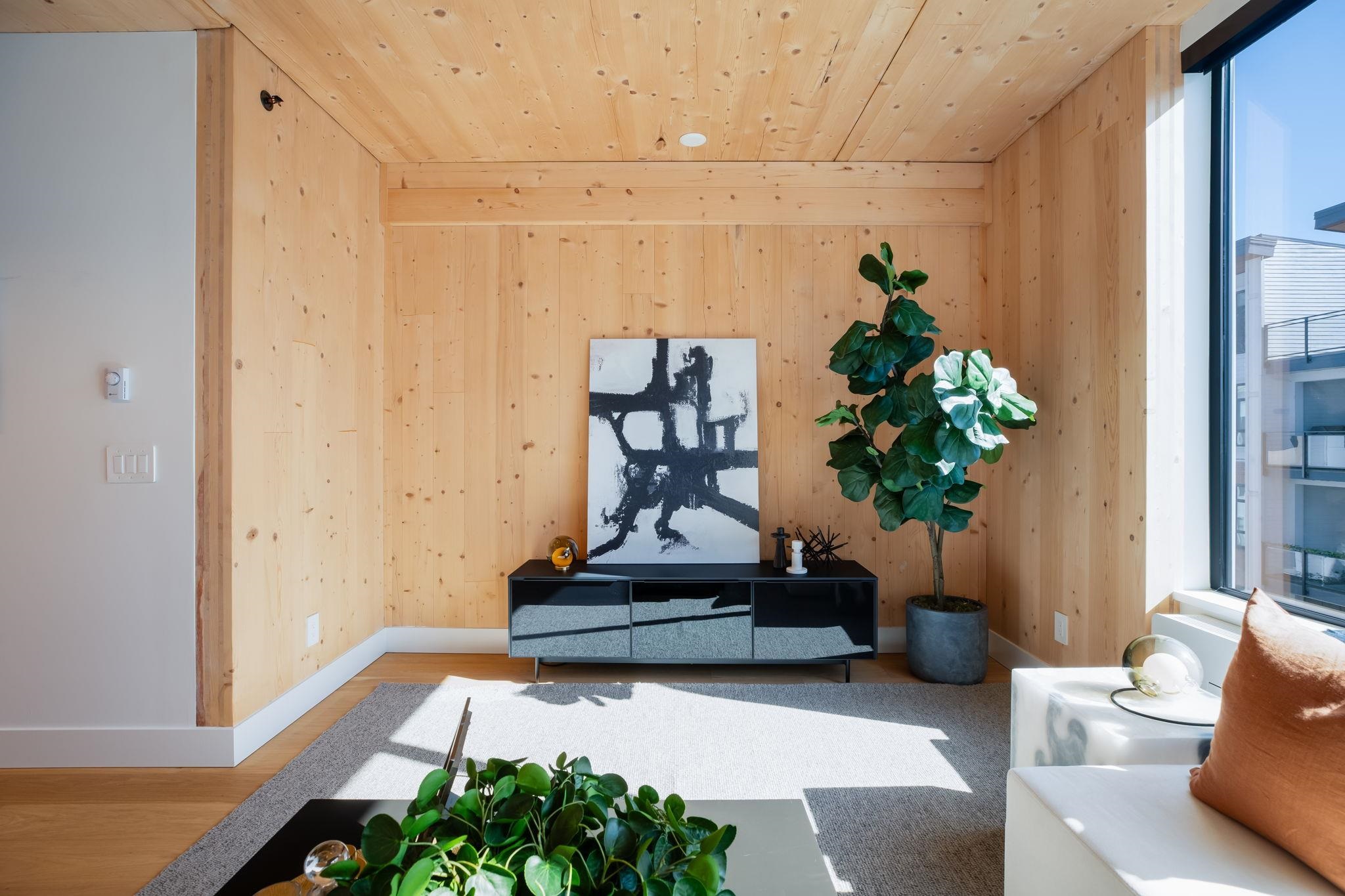 310 Salter Street 414