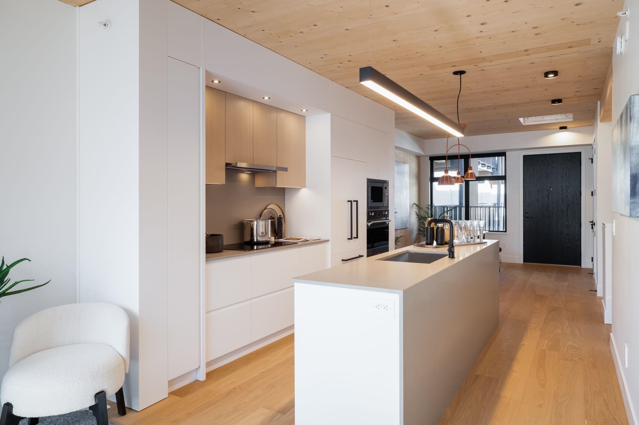 310 Salter Street 414