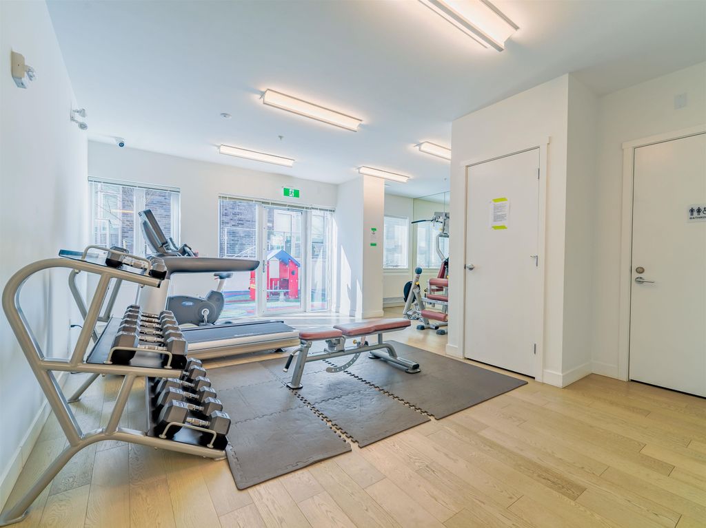 listing image 1105198844960566674