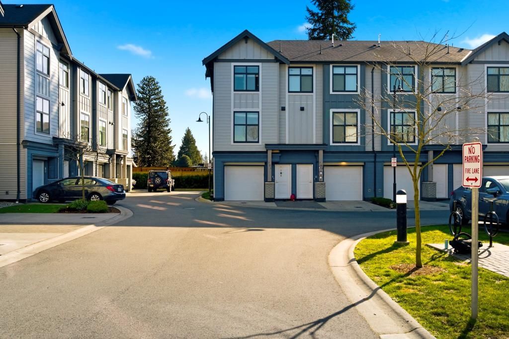 Photo of 2267 Mckenzie Road #701, Abbotsford, BC V2S 0M9 (MLS # R3095870)