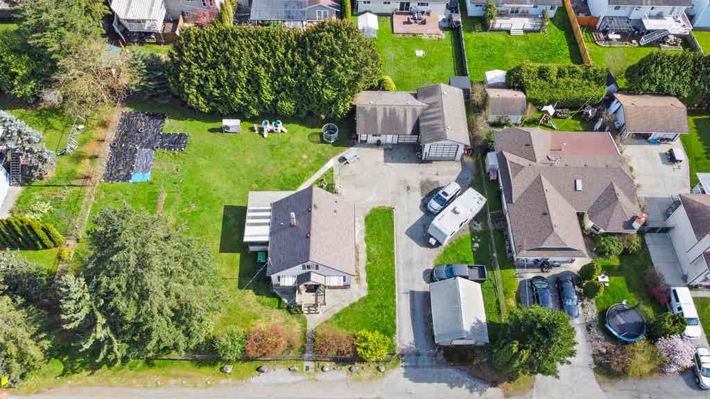 Photo of 20138 Lorne Avenue, Maple Ridge, BC V2X 1G1 (MLS # R3141951)