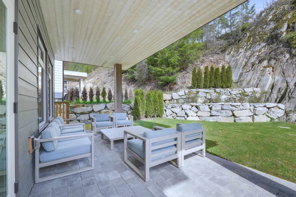 listing image 1107987471530019811
