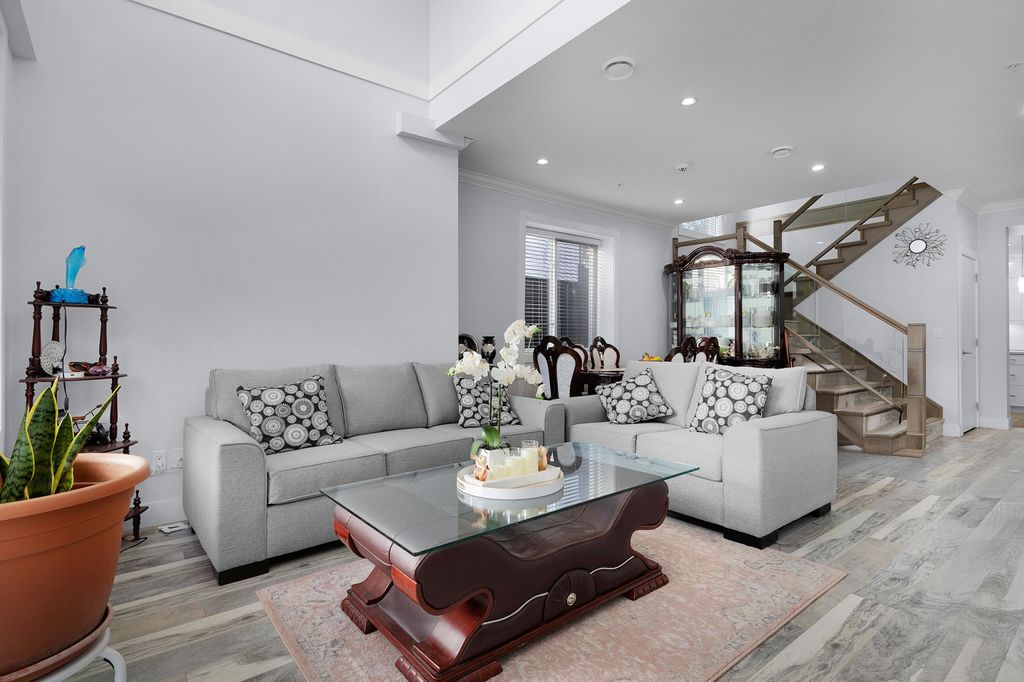 Photo of 8524 Forest Gate Drive, Chilliwack, BC V4Z 0C7 (MLS # R3094469)