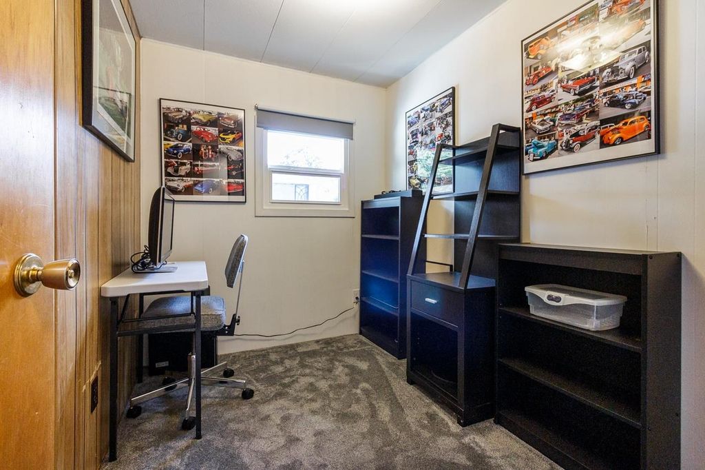 listing image 1102302398924062665