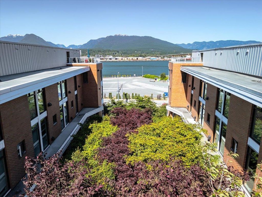 listing image 1105489573192985193