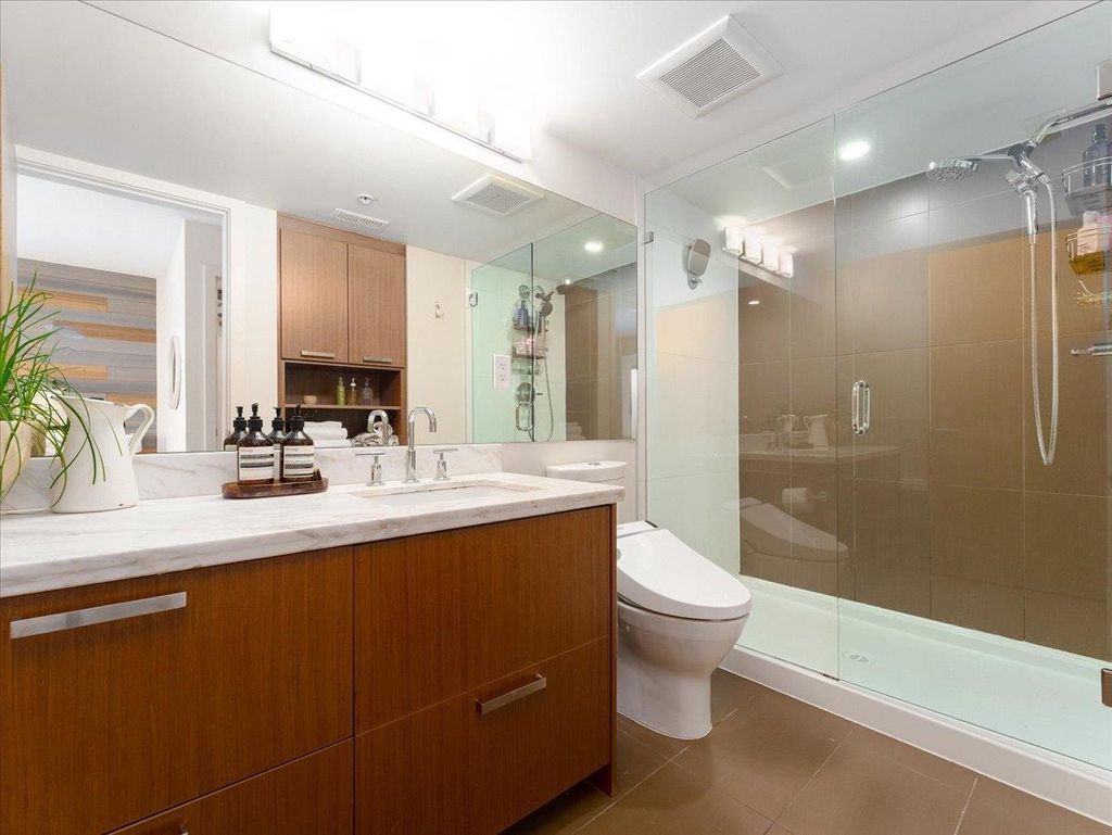 listing image 1106995412230296167