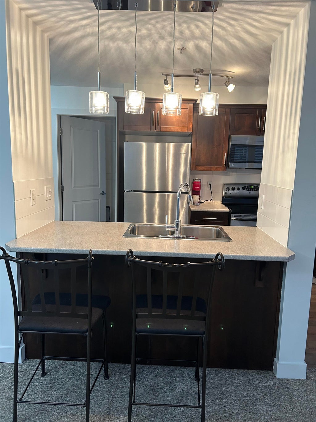 Photo of 46150 Bole Avenue #205, Chilliwack, BC V2P 0B7 (MLS # R3147935)