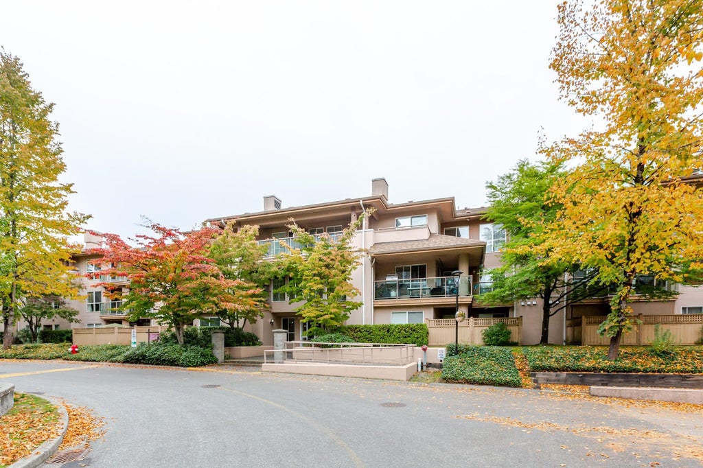 Photo of 14998 101a Avenue #306, Surrey, BC V3R 0T1 (MLS # R3175629)