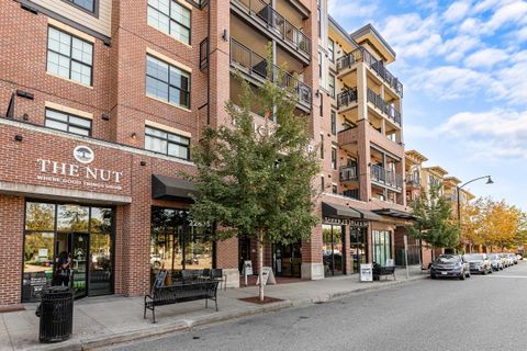 22638 119th Avenue 610 Maple Ridge BC V2X 4L1