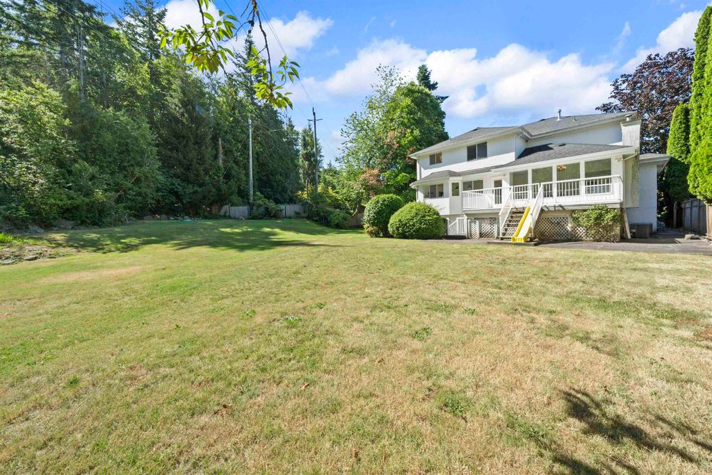 listing image 1100722835125176470