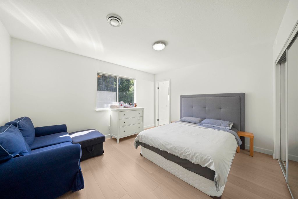 listing image 1101381516794329628